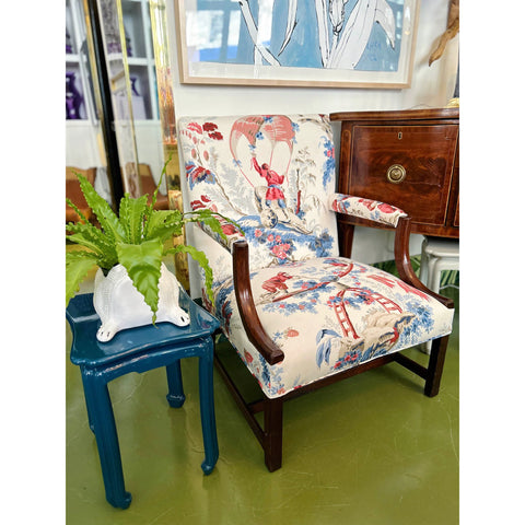 CHINOISERIE SIDE TABLE