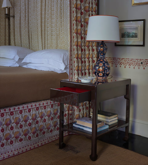 NARROW GAZEBO BEDSIDE TABLE