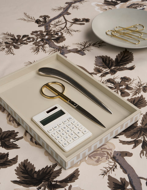 SMALL MATRIX TAPE TRAY