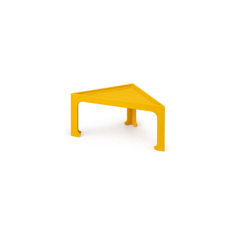 TRIANGULAR STACKING TABLES