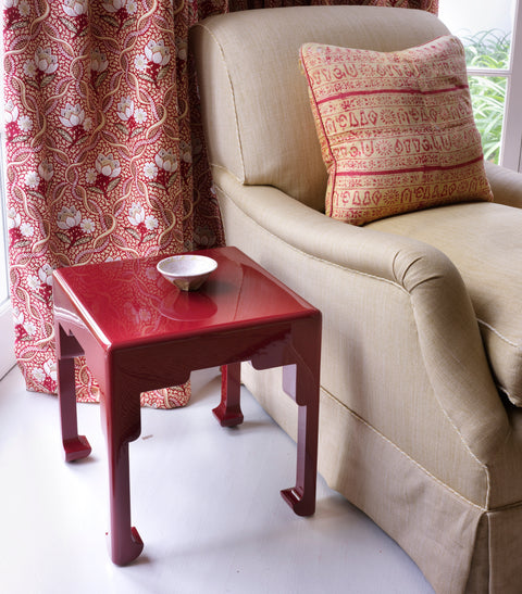 SMALL GAZEBO SIDE TABLE